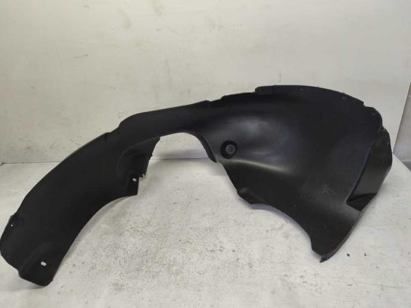 PARE BOUE/ COQUILLE DE AILE AVANT DROIT VW - Vue 1